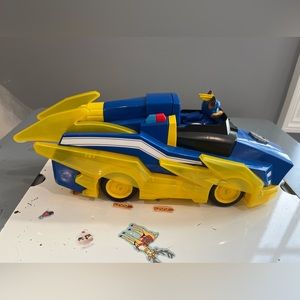 Charged Up Chase Transforming Vehicle